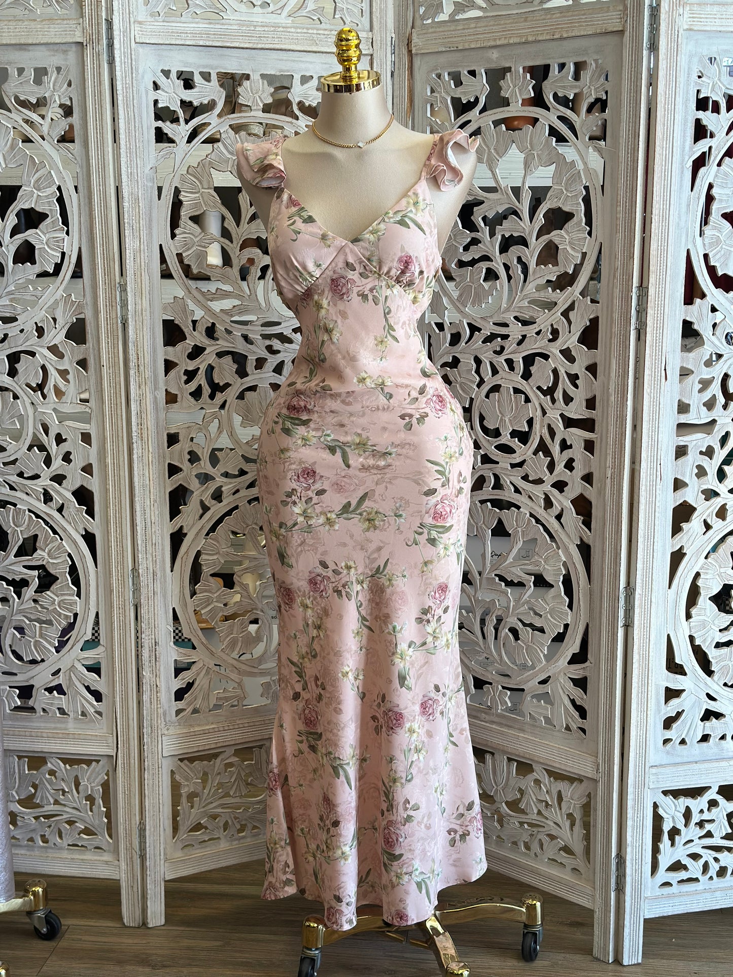 Pearl Pink Floral Midi Dress- Not Stretchy, No Estira