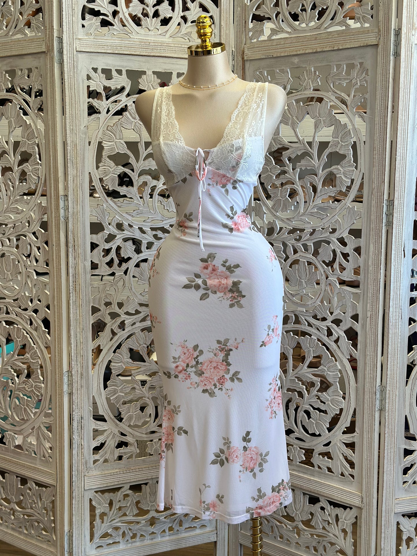 Lace Floral Pastel Midi Dress - Estira, Stretchy
