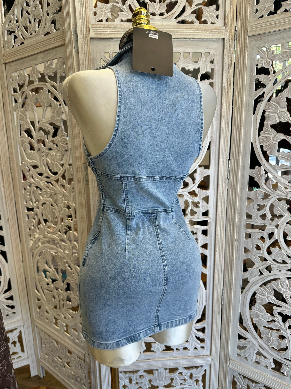 Wildwood Paneled Denim Dress - Slightly Stretchy, Estira Poco