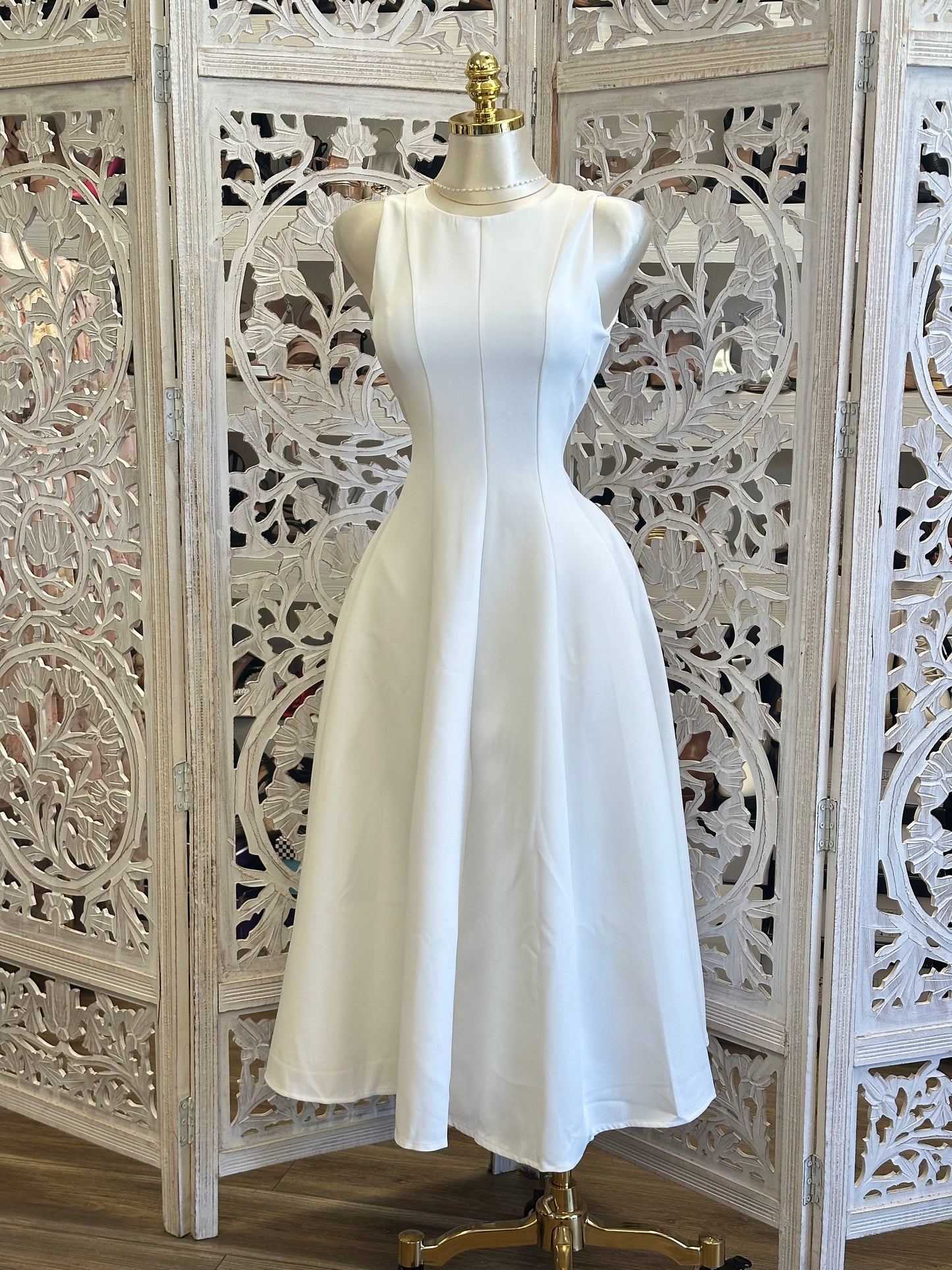 Lined Fit and Flare Dress- No Estira, Not Stretchy
