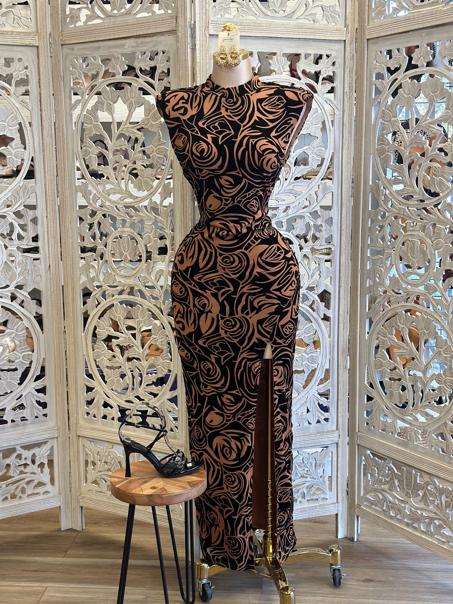 Mock Neck Rose Pattern Maxi Dress - Estira, Stretchy