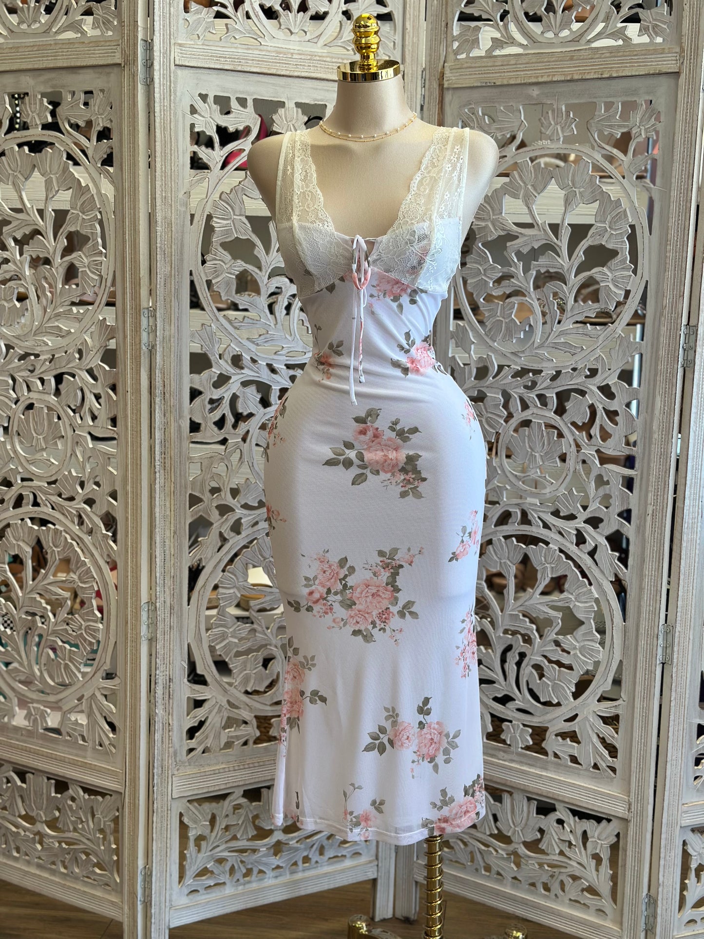 Lace Floral Pastel Midi Dress - Estira, Stretchy