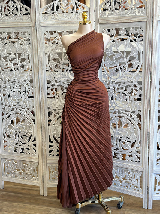 Brown Pleated One Sleeve Cutout Dress - No Estira, Not Stretchy