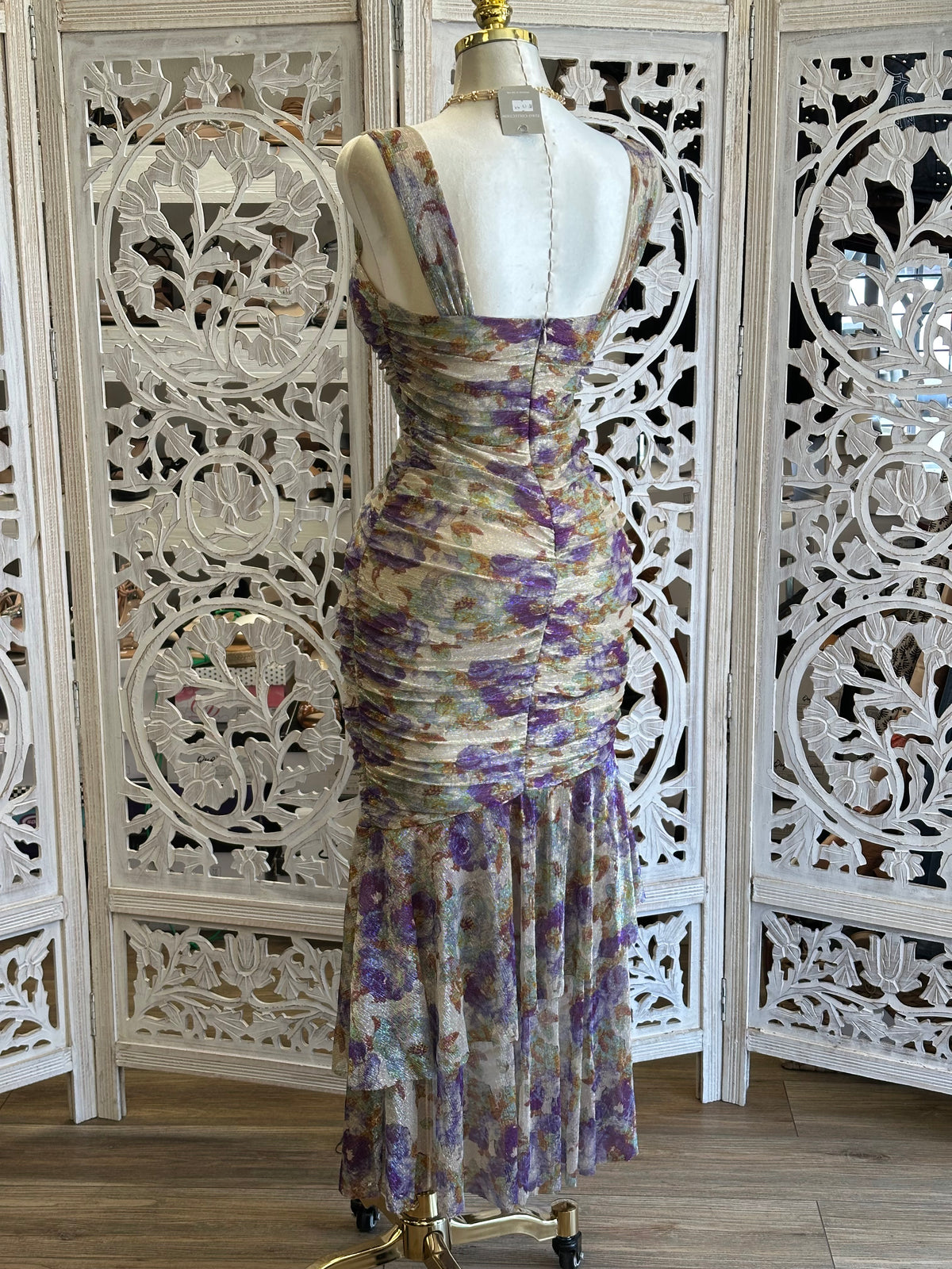 Desert Iris Cutout Maxi
- Estira, Stretchy