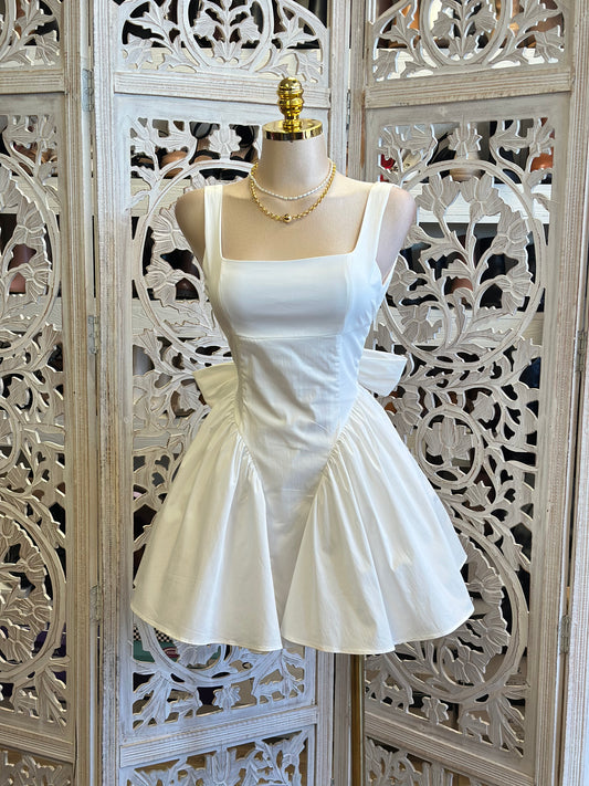 Ivory Open Back Ribbon Mini Dress-Slightly Stretchy,Estira Poco