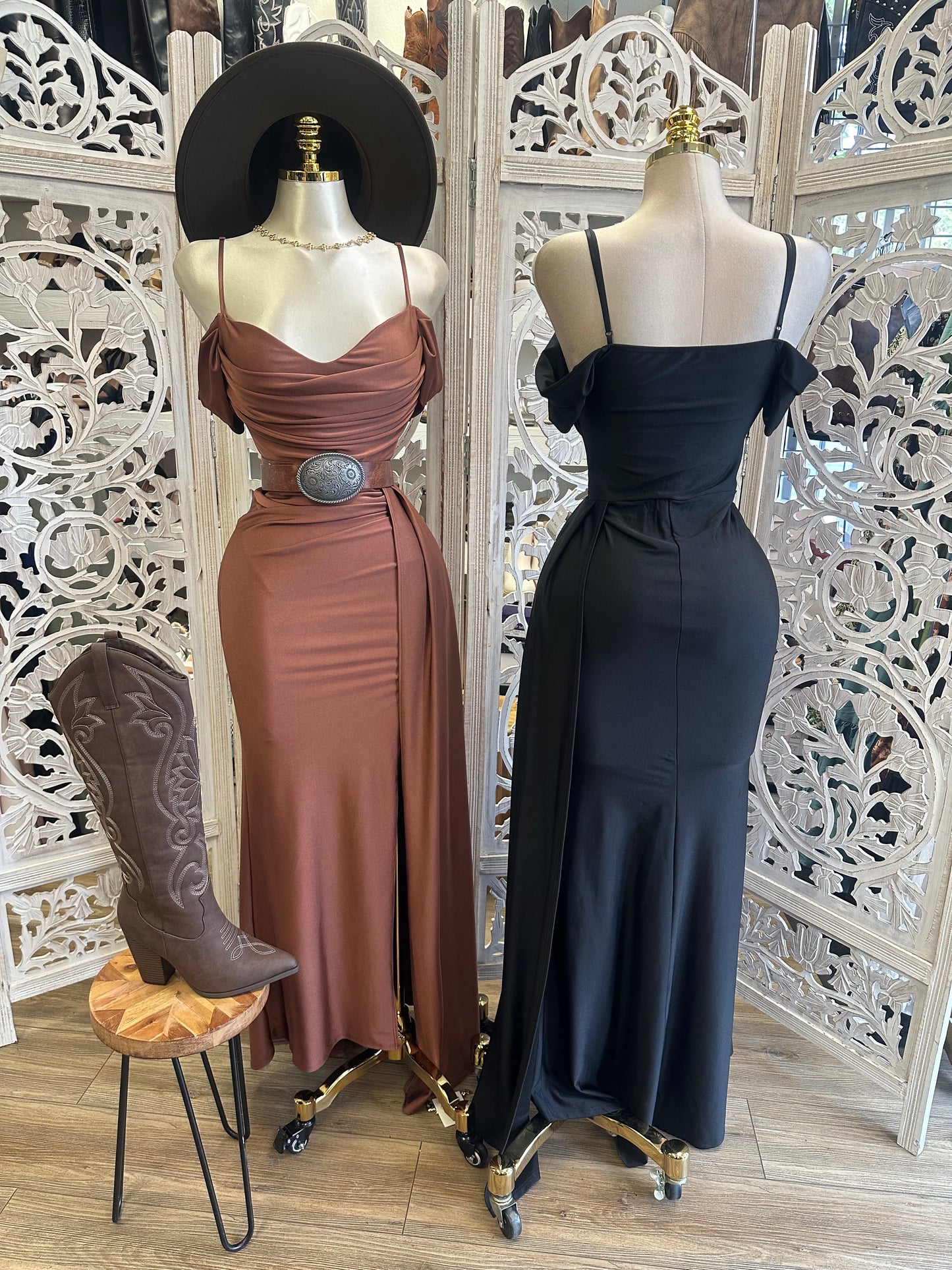 Sultry Silhouette Satin Dress -Stretchy,Estira