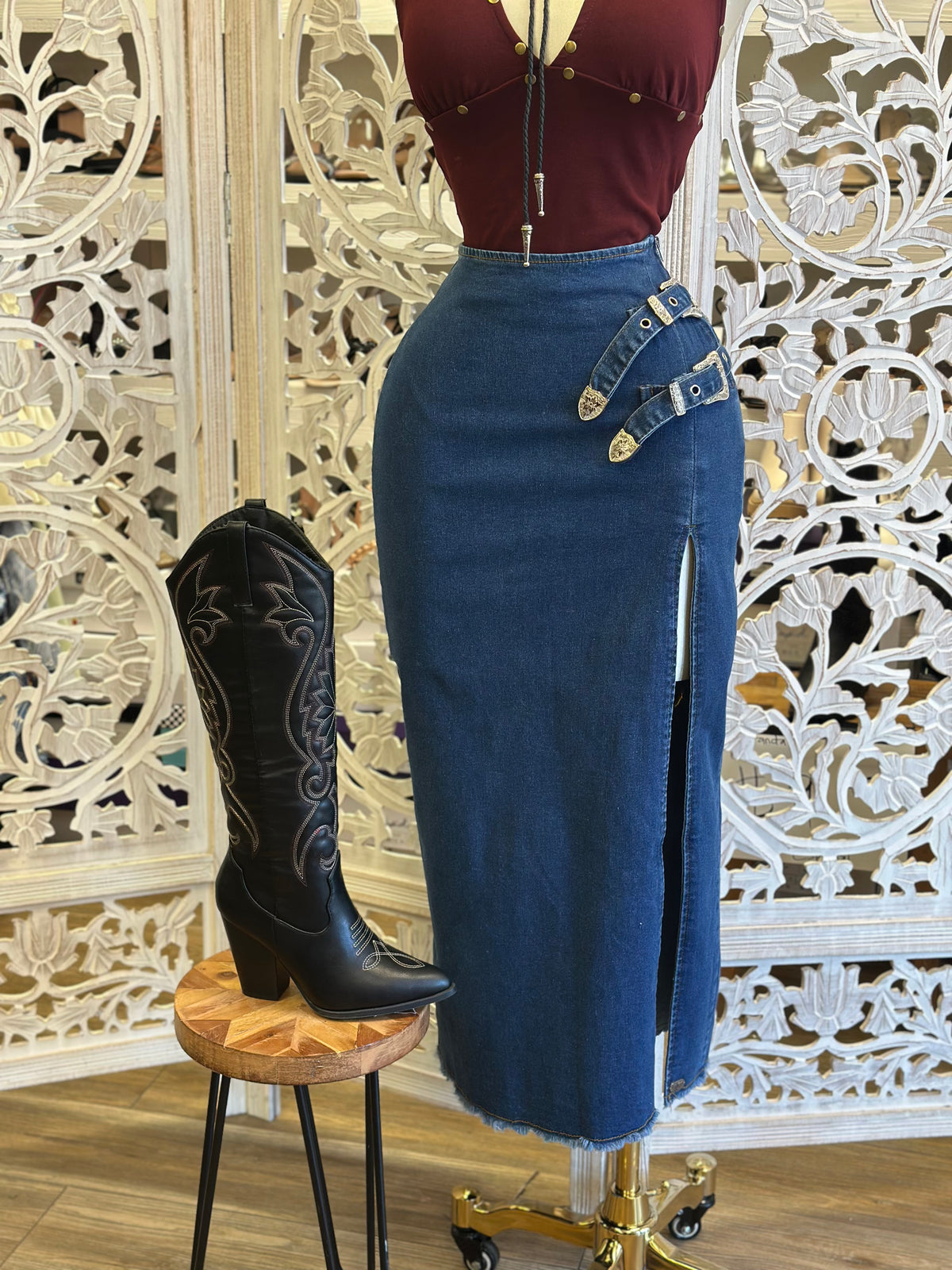 Heart Buckle Skirt- Estira, Stretchy