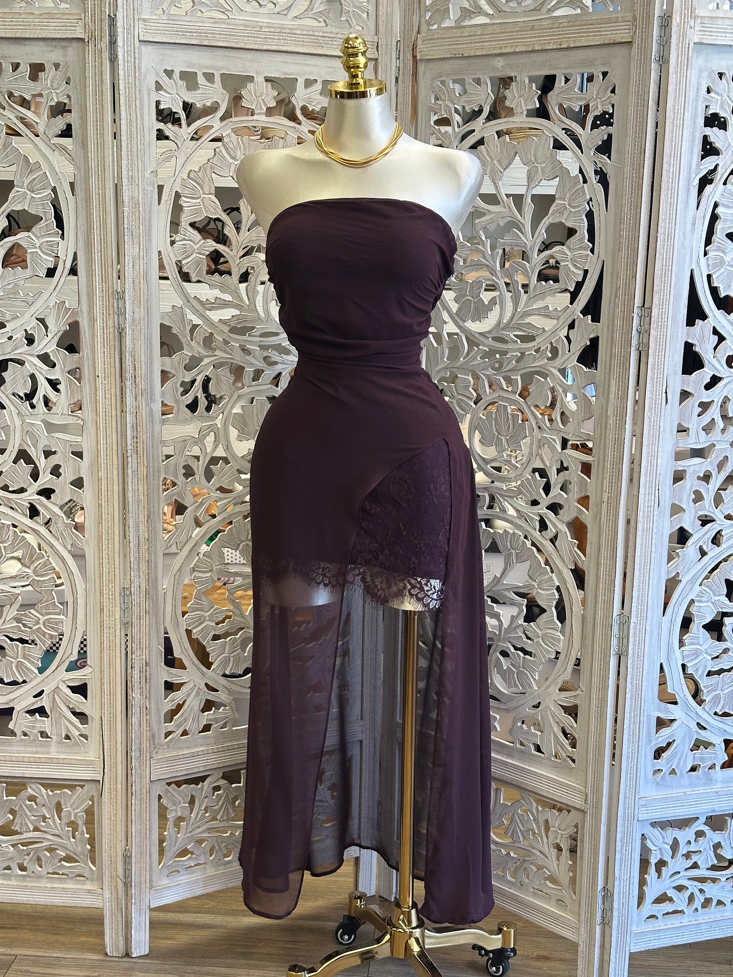 Plum Strapless Lace-Panel Maxi Dress — Stretchy,Estira poco