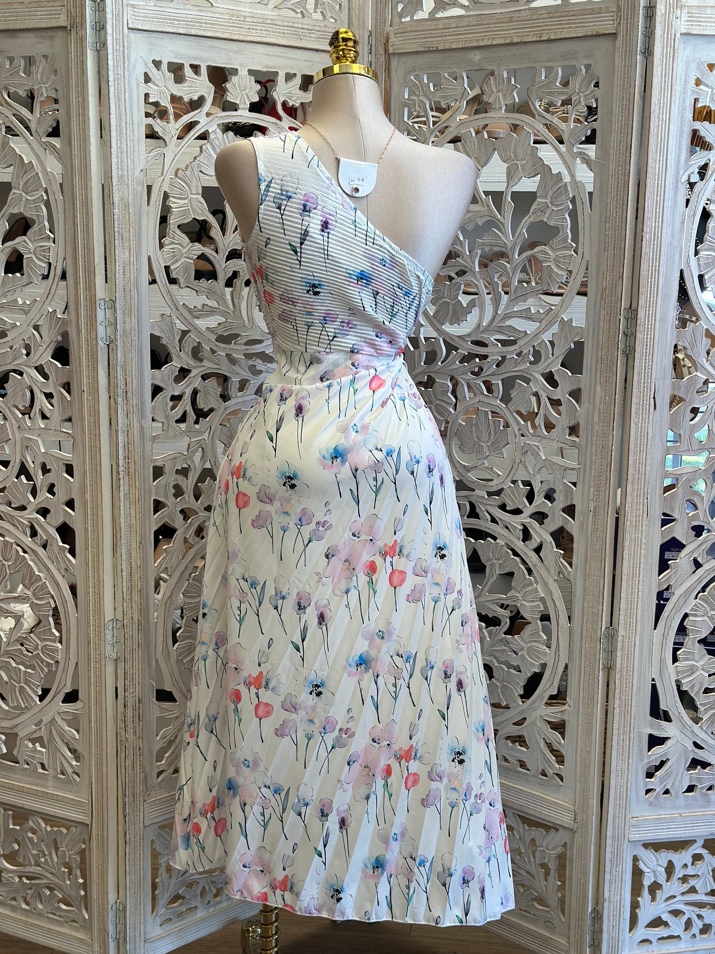 Pleated Floral Midi One Sleeve Dress- Not Stretchy , No Estira