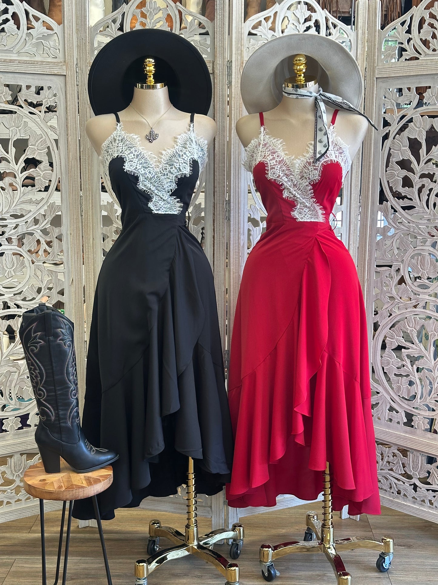 Lace Lined Midi Dress- Slightly Stretchy, Estira Poco
