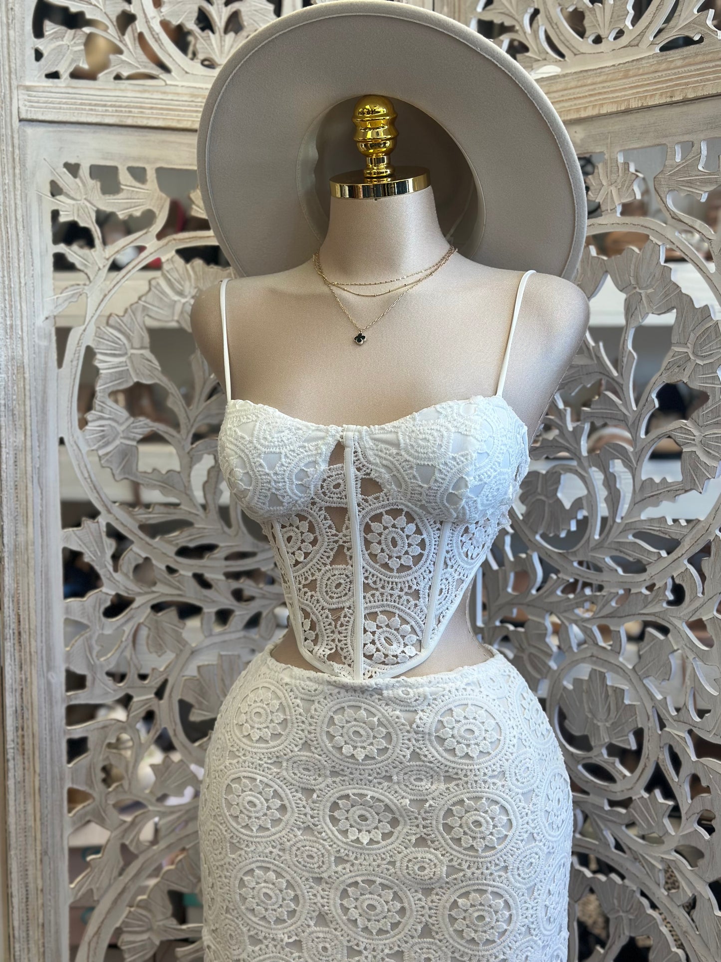 Lace Bustier and Skirt Set-Estira, Stretchy