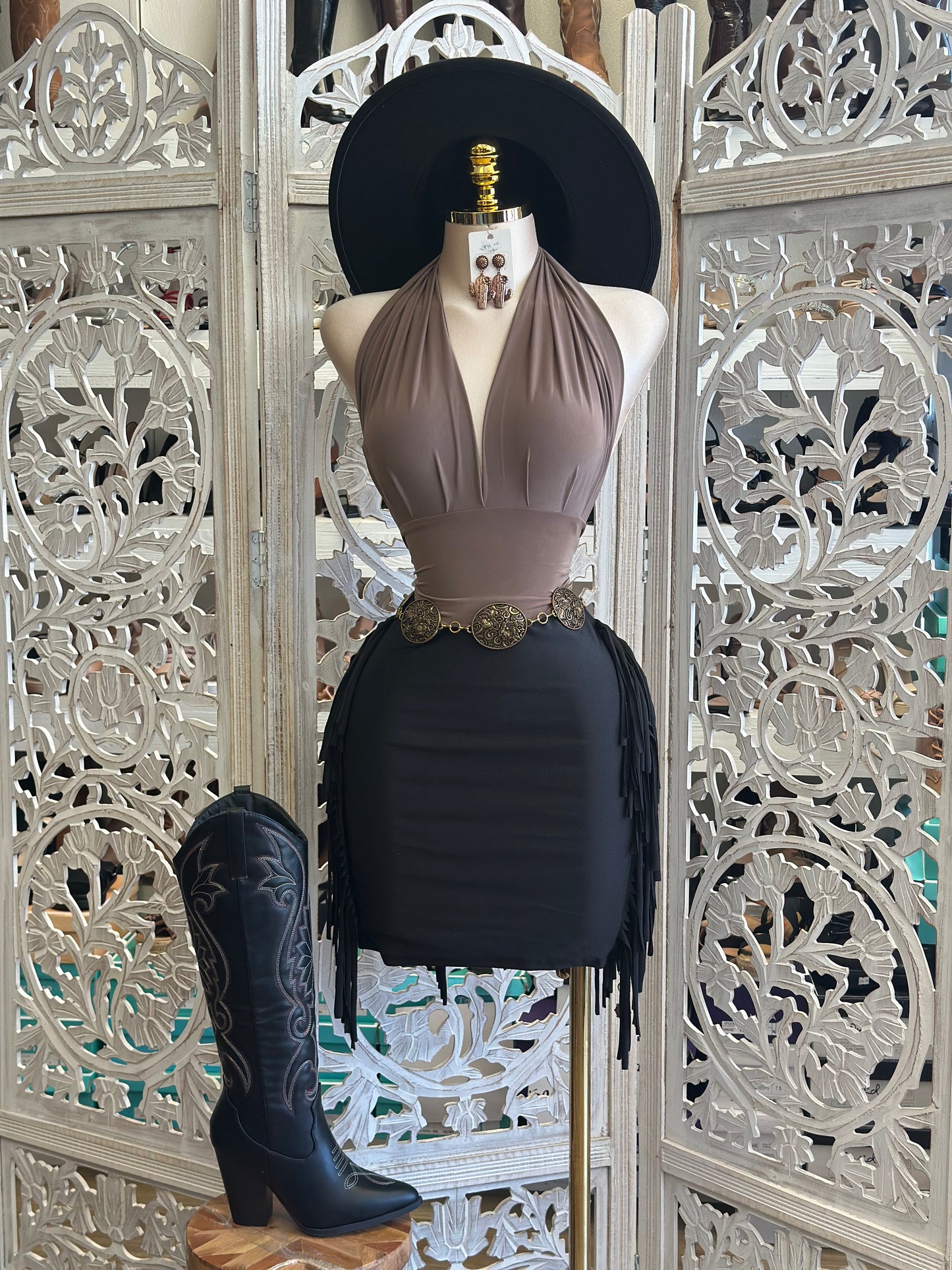 Black  Ruffle Mini Skirt very stretchy