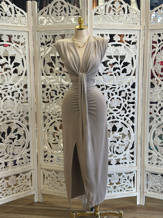 Neutral Knotted Midi Dress-Stretchy,Estira