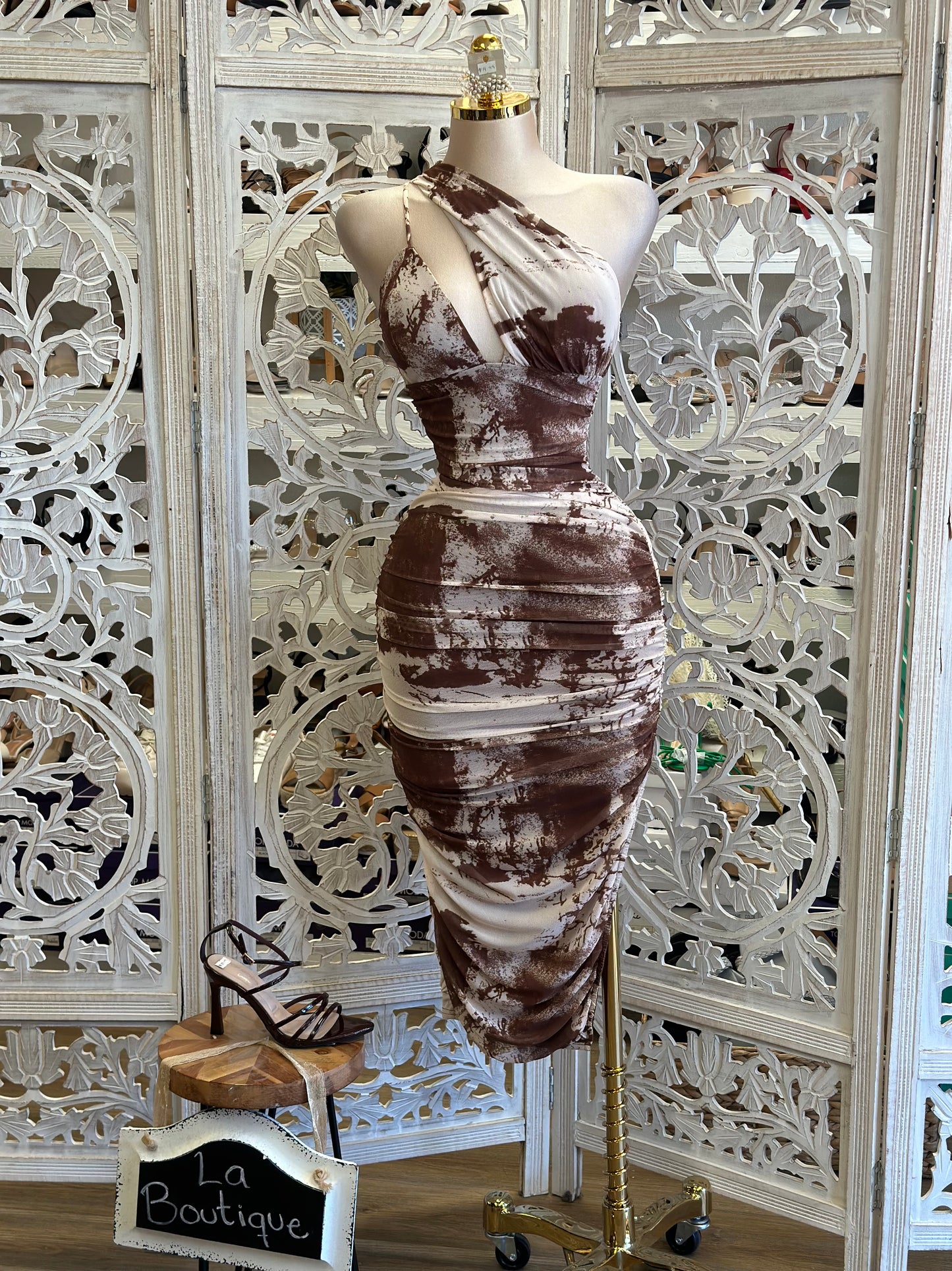 Cutout One Sleeve Marble  Midi Dress- Stretchy, Estira