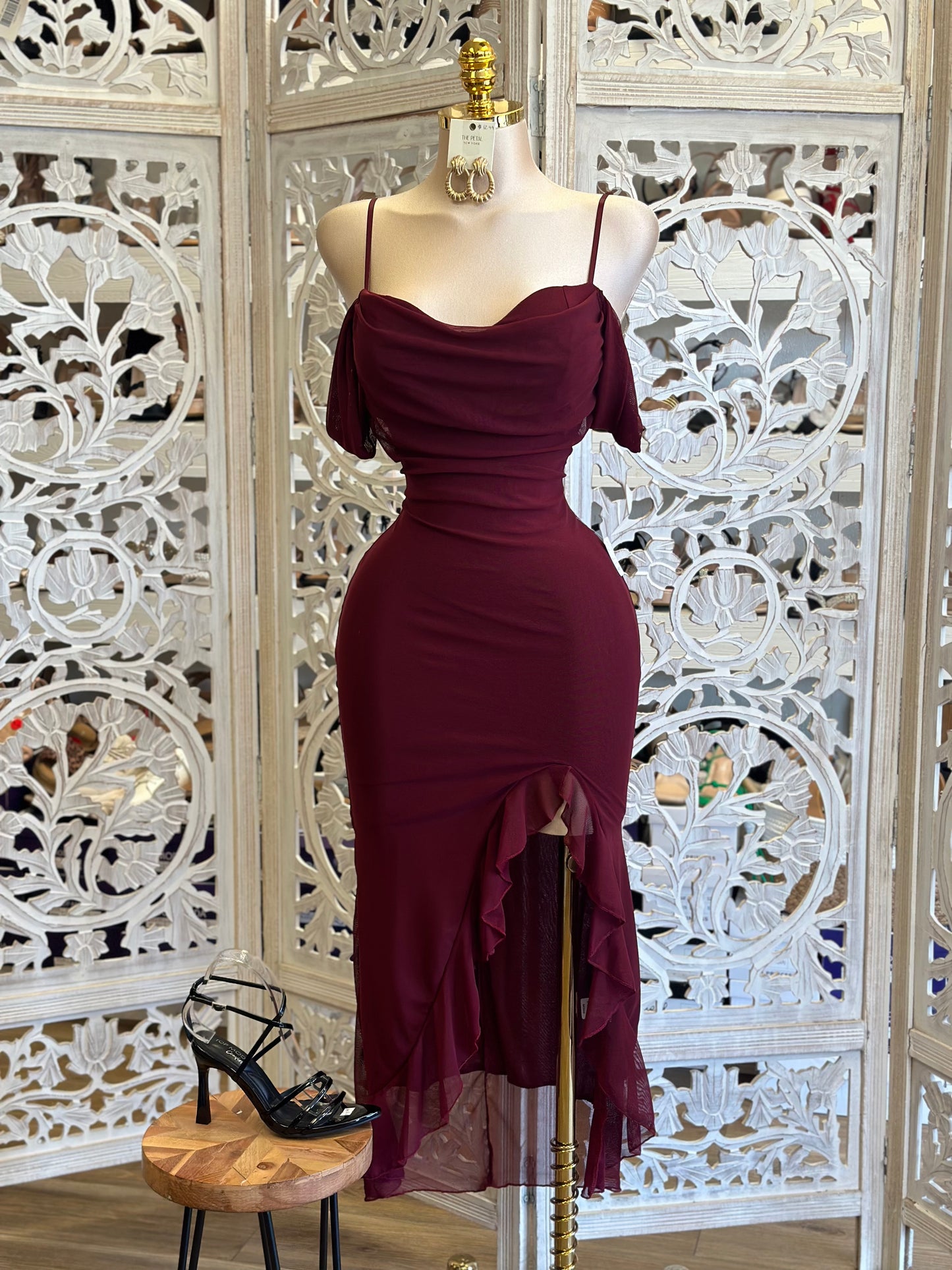 Burgundy Mesh Off Shoulder Ruffled Midi Dress - Estira, Stretchy