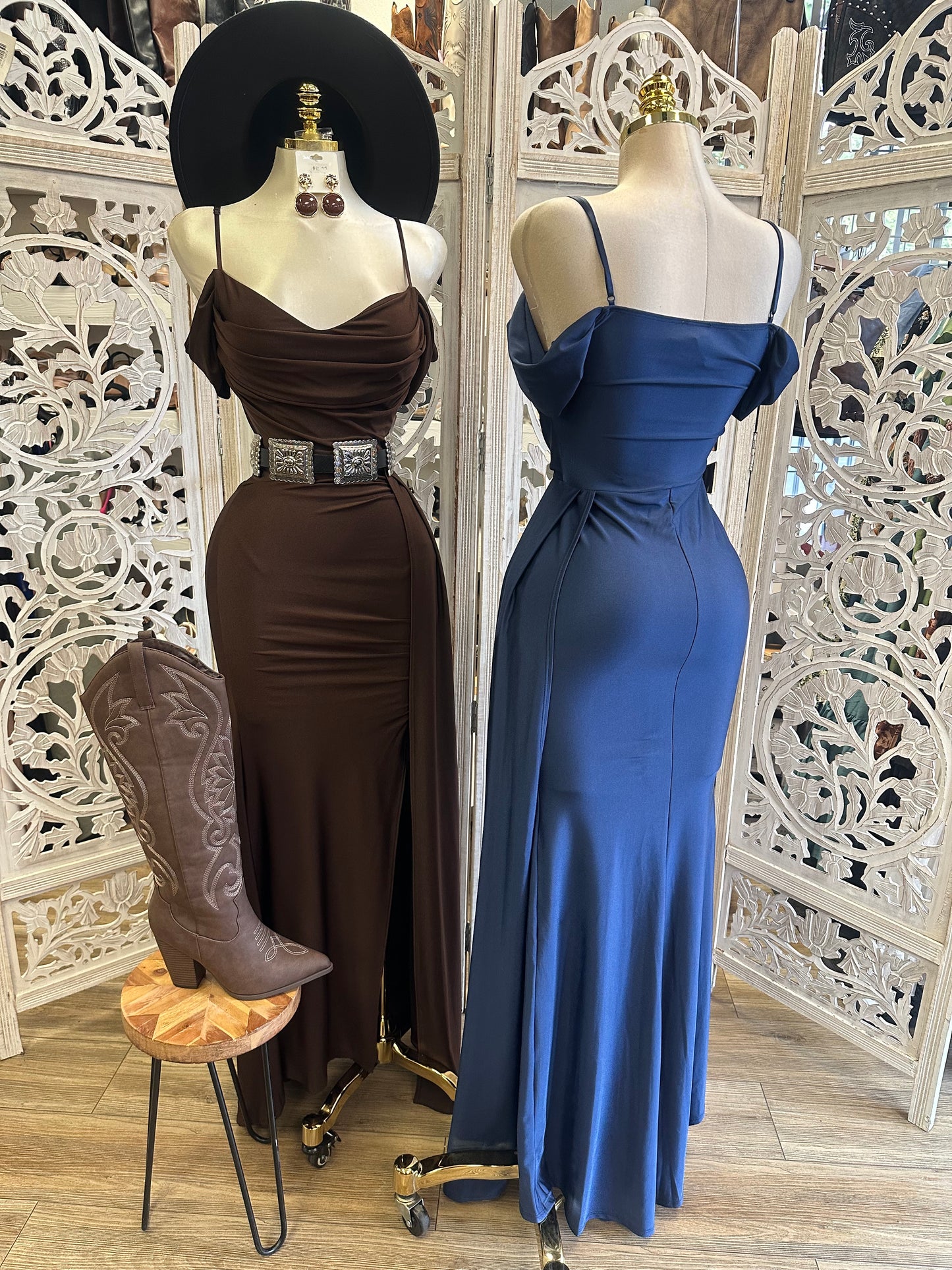 Sultry Silhouette Satin Dress -Stretchy,Estira