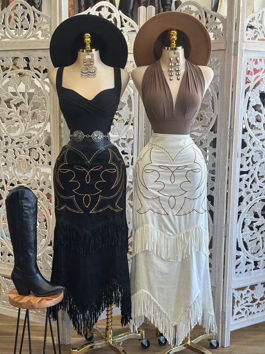 Western Embroidered Maxi Skirt-  Not Stretchy , No Estira