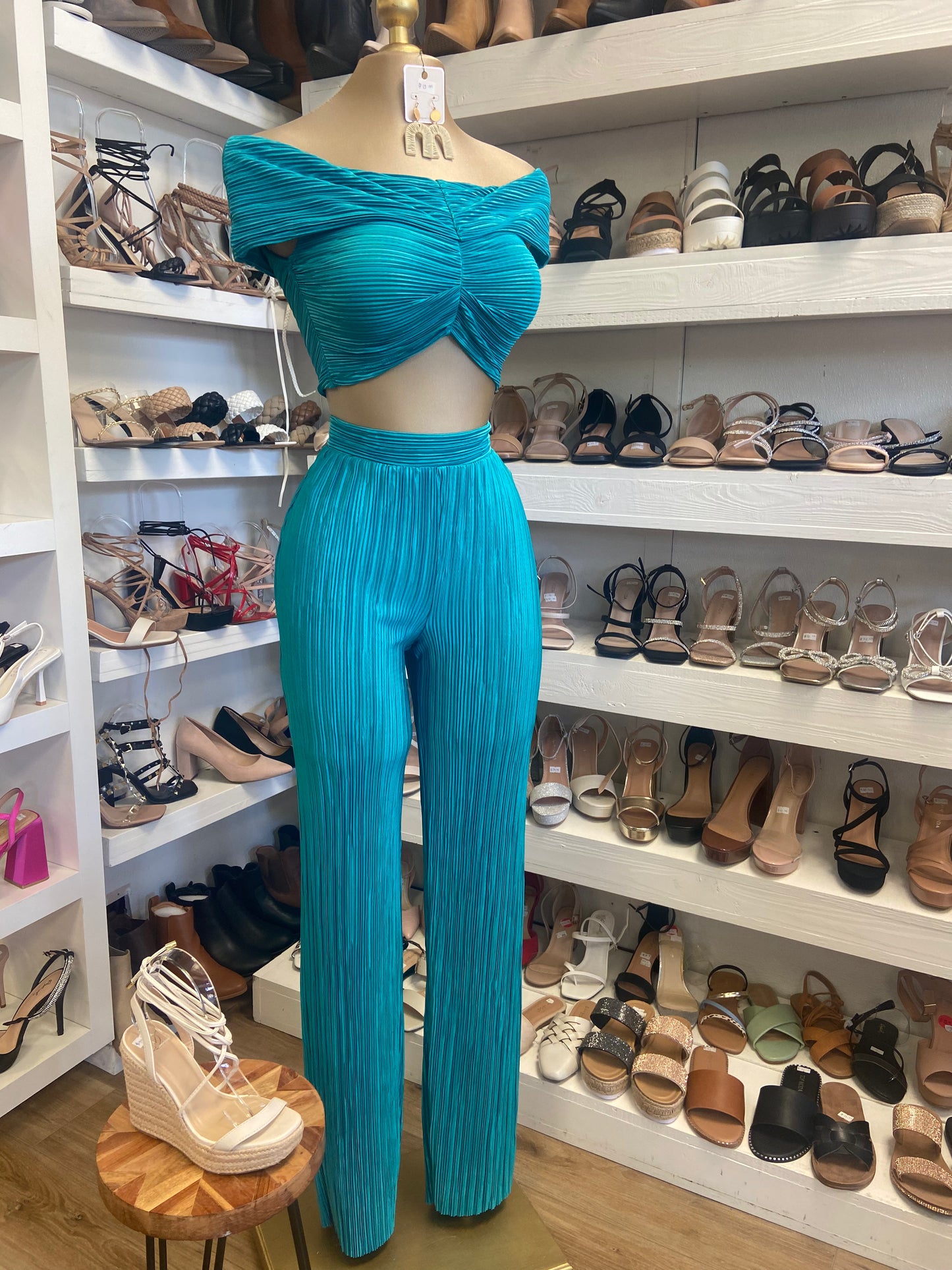Turquoise Pleated Set