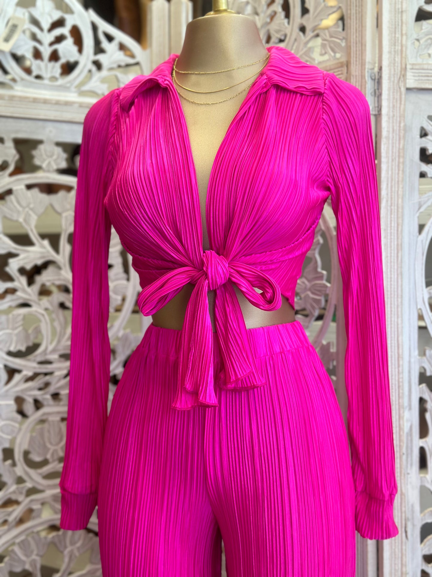 Hot Pink Pleated Tie Set