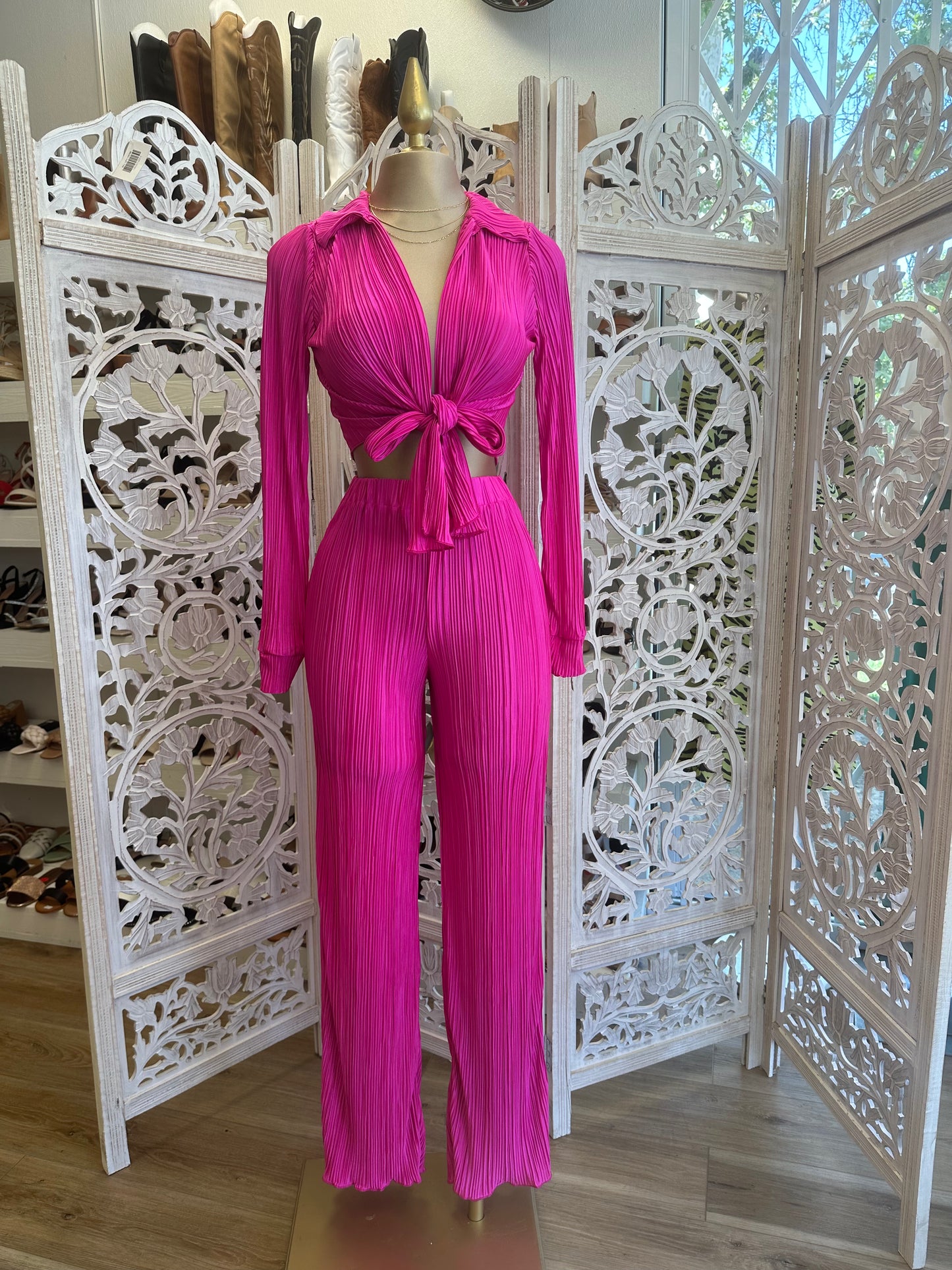 Hot Pink Pleated Tie Set